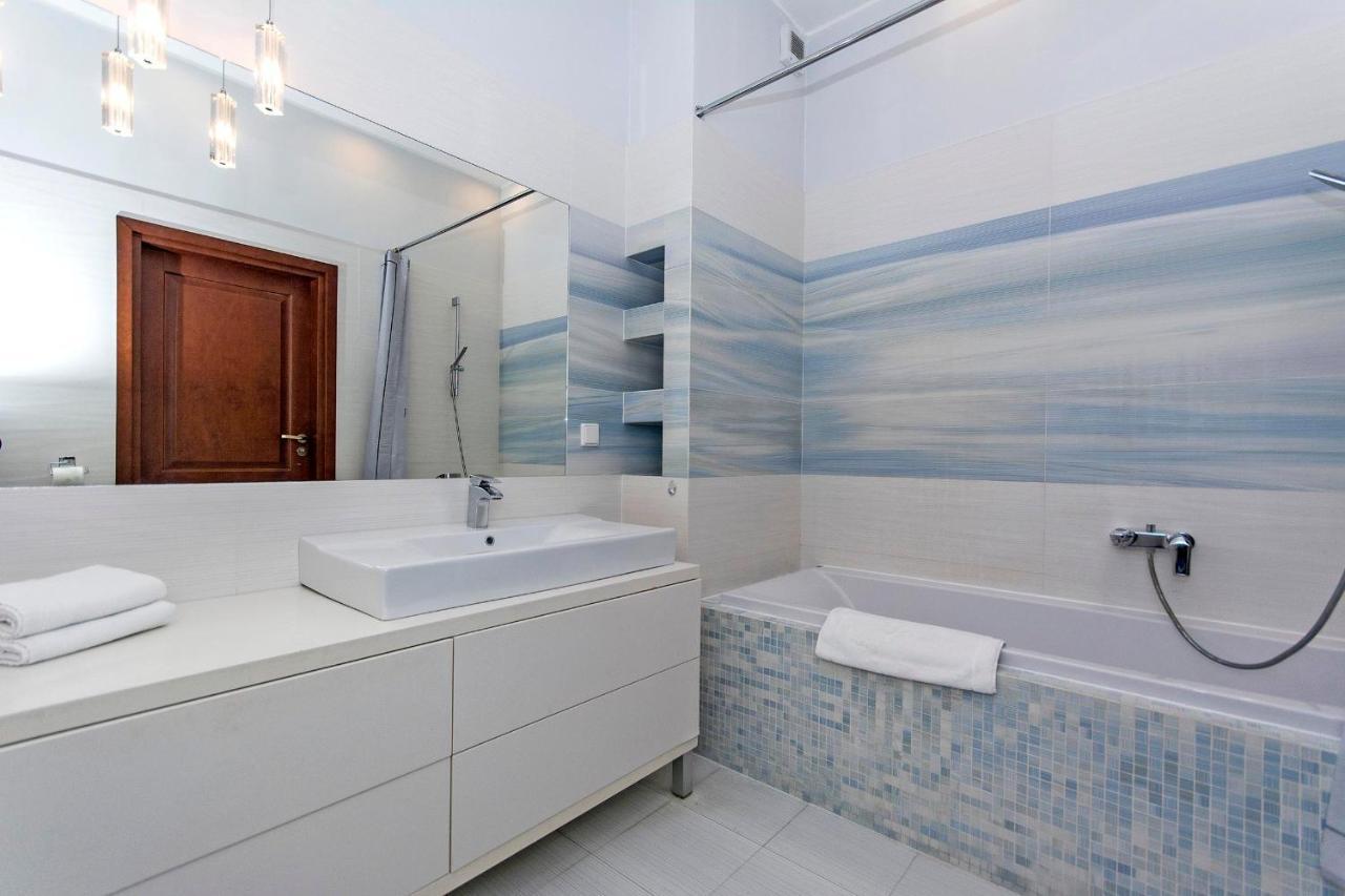 Mumbai - Neptun Park By Oneapartments Gdansk Ngoại thất bức ảnh
