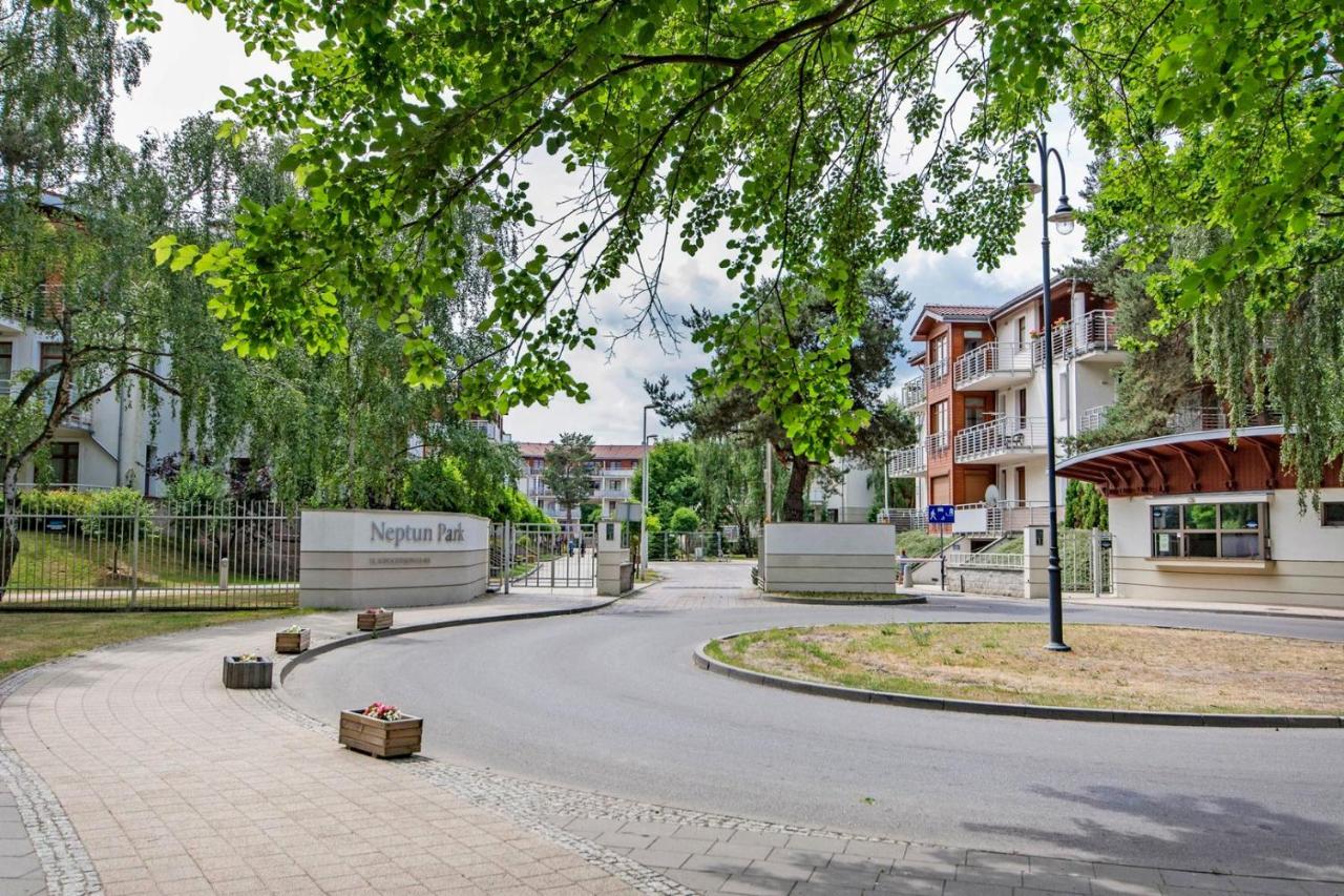 Mumbai - Neptun Park By Oneapartments Gdansk Ngoại thất bức ảnh