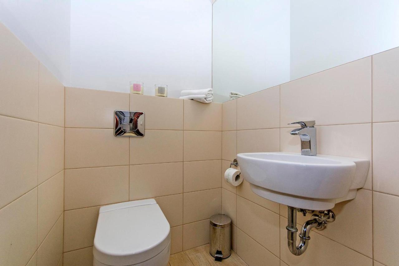 Mumbai - Neptun Park By Oneapartments Gdansk Ngoại thất bức ảnh